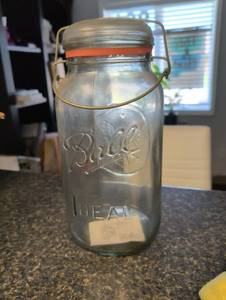 lot 634 image: Vintage Ball Ideal Mason Jar with Wire Bail Closure