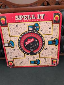 lot 655 image: Vintage Spell It Educational Board Game