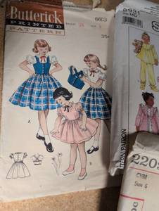 lot 658 image: Vintage Childrens Sewing Patterns Collection - 1950s60s