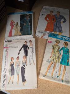 lot 659 image: Vintage 1960s-70s Sewing Pattern Collection - Simplicity & McCalls
