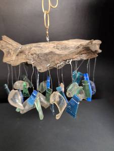 lot 665 image: Driftwood and Sea Glass Wind Chime