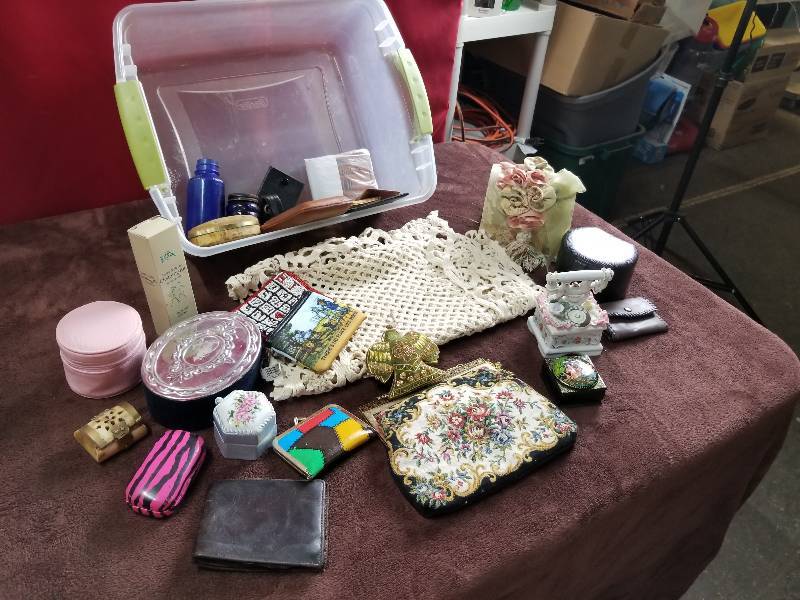 lot 7827 image: Super Fragalistic Awesome Lot