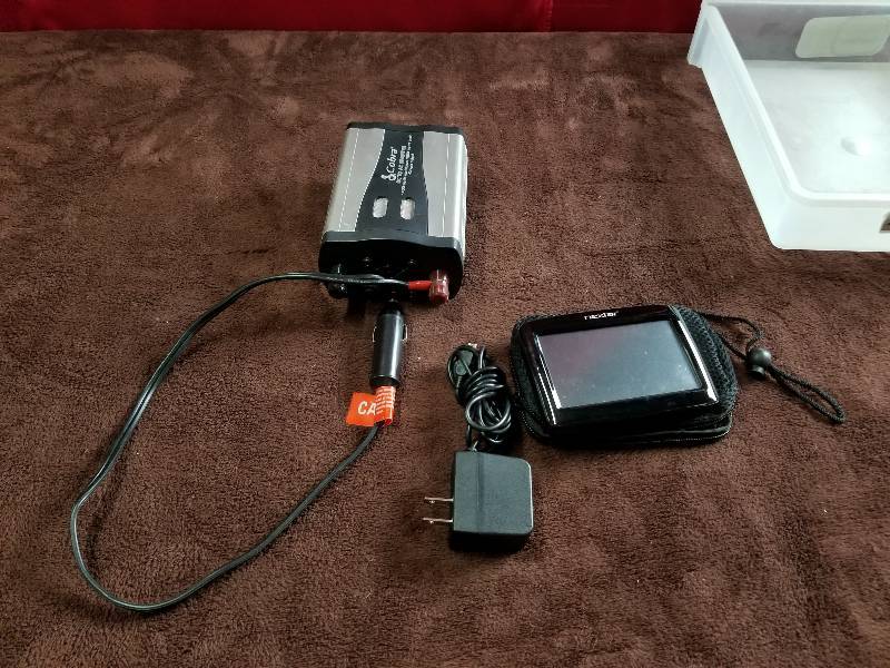 lot 7831 image: DC to AC Converter and Nextar