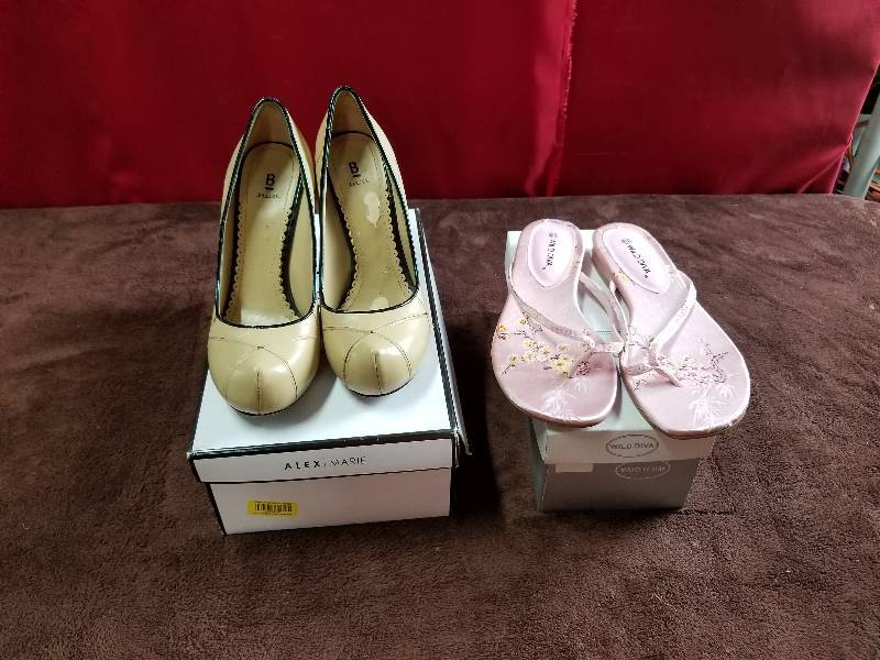 lot 7852 image: Lot of Quality Shoes