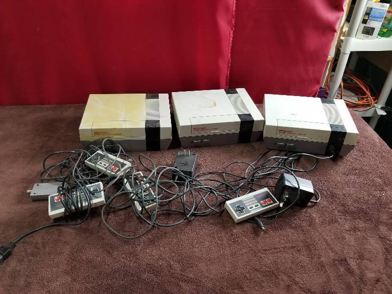 lot 7886 image: The Original Nintendo