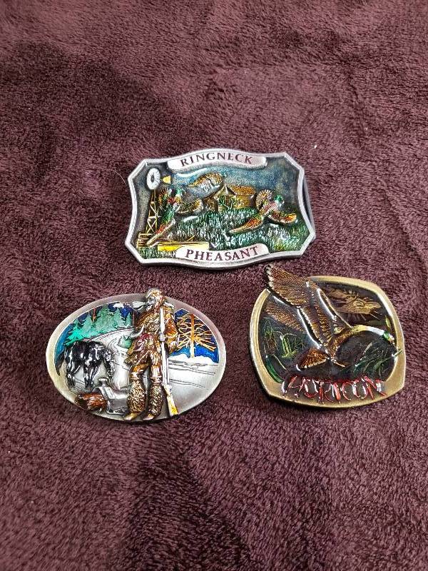 lot 7809 image: Lot of Western Style Belt Buckles