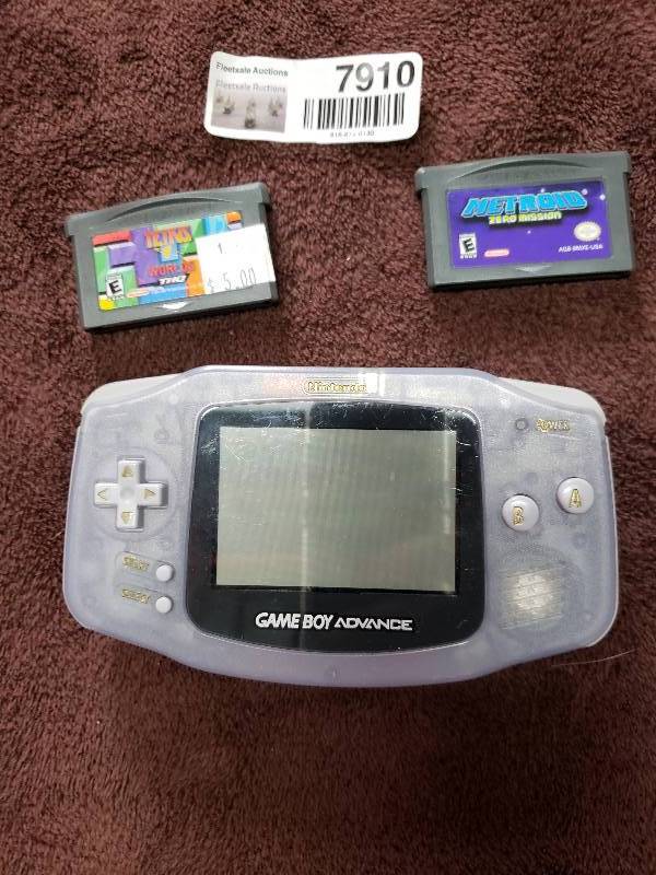 lot 7910 image: Original Gameboy Advance and Games