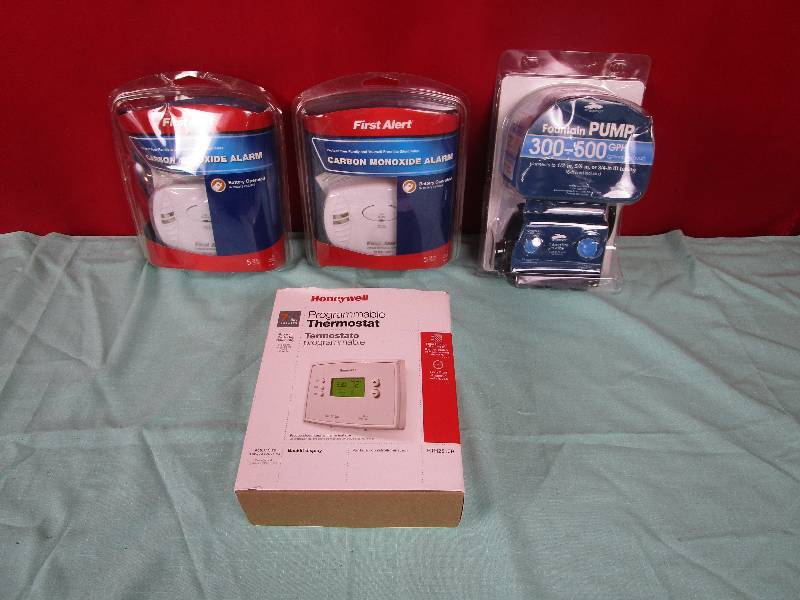 lot 7097 image: Lot of Home Dwelling Supplies