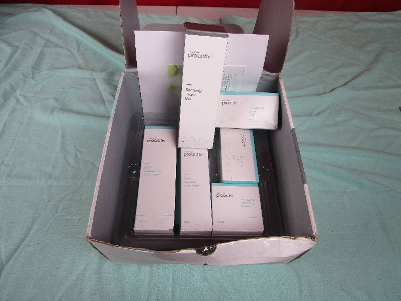 lot 7108 image: Proactiv Face Wash