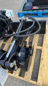 lot 87 image: Unused Ranch IRLD Heavy-Duty Digger Arm Attachment