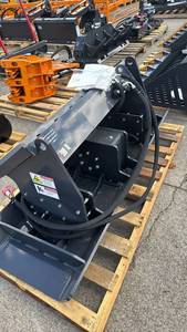 lot 88 image: Unused LandHonor VPC-11-72W Skid Steer Vibratory Plate Compactor