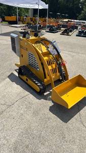 lot 268 image: Mini Skid Steer Loader - Compact SDLL30 (unused)