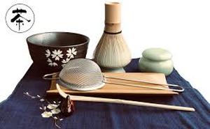 lot 6112 image: Traditional Tea Ceremony Matcha Set