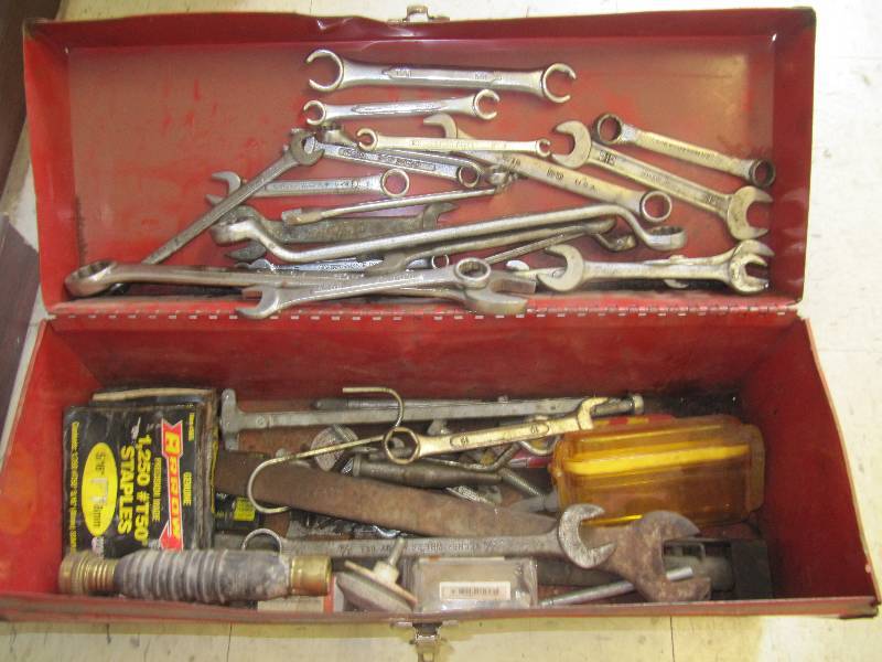 lot 718 image: Tool Box with Misc Hand tools and Line Wrenches (Shop Tools)