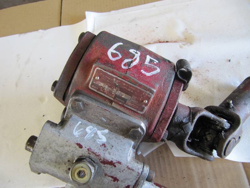 lot 685 image: PTO Chelsea For Fuller Eaton Trans- CHELSEA 420X04BX-43XD Removed From Working Truck