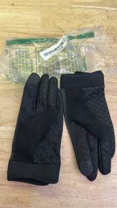 lot 10173 image: Small Black Golfing Gloves