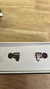 lot 10178 image: Tinhifi Classic Wireless Buds, Bronze