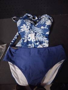 lot 12061 image: Tropical Print Two-Piece Swimsuit XL
