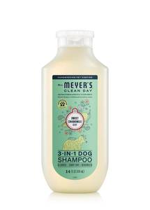lot 18061 image: MRS. MEYERftS Clean Day 3 in 1 Dog Shampoo, Sweet Chamomile Scent, 14oz