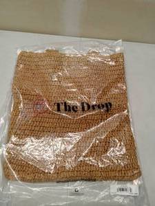 lot 53429 image: FACTORY SEALED - The Drop Womens Ealga Flat Handle Straw Tote, Natural, One Size