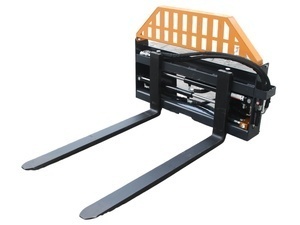 lot 4028 image: Unused 2025 Wolverine Skid Steer Hydraulic Adjustable Skid Steer Forks - Model PFA-11-3300G