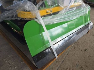 lot 4373 image: Unused Remote Control Lawn MowerBrush Cutter w Snow ShovelBlade SDLANCH SDLLM500 - ShovelBlade Has Layered Rubber At The Bottom To Protect Concrete, Asphalt, Etc.