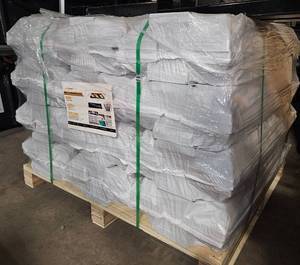 lot 4081 image: 72 - Unused 2025 LandHero Wheel StopperParking Blocks - Each is 22x6x3.5in 19lbs - 72 Units Packed on One Skid 43x47x35in 1411lbs