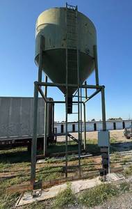 lot 45 image: 10-Ton Overhead Bin(Controlled from the Ground or Pickup Bed Height) w Fairbanks Intalogix Scale System w Printer & Offering Superior Lightning Protection, Four(4) - 7.5 Ton Loadcell Assemblies -Located in Stroud OK