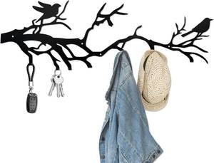 lot 8218 image: Tree Branch Wall Decor, Coat Rack, 27.5 x 9.5, 7 Hooks