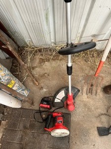 lot 41483 image: Bauer Weedwacker & Buffer. includes Battery & Charger.