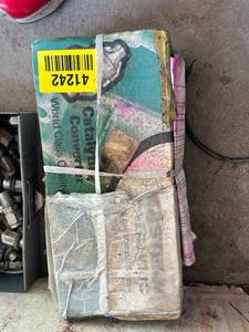 lot 41242 image: Eastern Catalytic Converter
