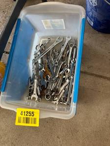 lot 41255 image: Large Lot of Chrome Vanadium Combination Wrenches