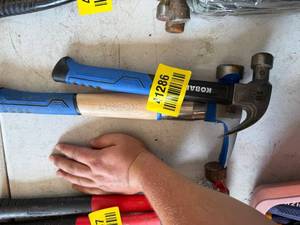 lot 41286 image: Professional Kobalt Claw Hammer