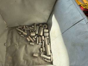 lot 41297 image: Lot of misc Blue - point Chrome Sockets
