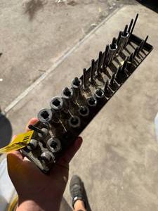 lot 41300 image: Professional Snap-on 38 Drive Socket Set with Barcode