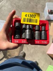lot 41302 image: Snap-on Impact wobble Socket Set with Organizer
