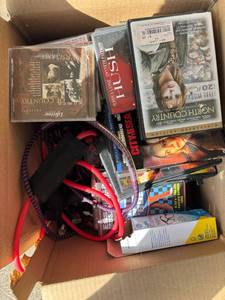 lot 41305 image: Box of Mixed CDs and DVDs