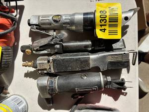 lot 41308 image: Inline Air Shears - Professional Pneumatic Metal Cutting Tool