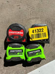 lot 41322 image: Craftsman 25 Tape Measure Set - 4 Units