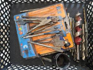 lot 41345 image: Assorted Drill Bit Collection