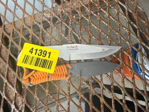 lot 41391 image: Skyhawk Gerber Stainless Steel Knife