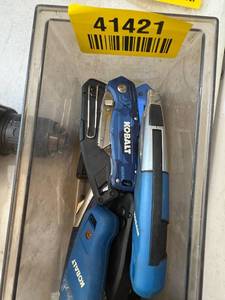 lot 41421 image: Kobalt Utility Knife Collection