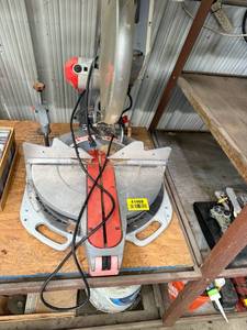 lot 41468 image: RIDGID MS-1290 12-inch Miter Saw