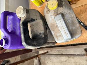 lot 41472 image: Rust Removal Chemical Set - WD-40 Specialist & BEHR Concrete Etcher Bundle