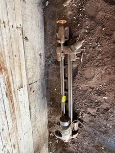 lot 41499 image: Vintage Industrial South Bend Lathe Machine Parts