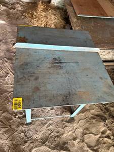 lot 41504 image: Vintage Industrial Metal Spring-Loaded Cart