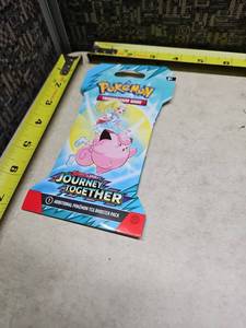 lot 48 image: Pokmon - Trading Card Game - Scarlet & Violet Journey Together Sleeved Booster - Styles May Vary
