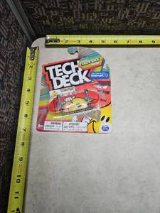 lot 72 image: Tech Deck Throwback Series Fingerboard - World Industries Edition - Ultra Rare