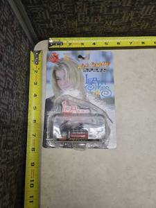 lot 73 image: 1999 Hot Country Steel Die Cast Car - LeAnn Rimes Edition