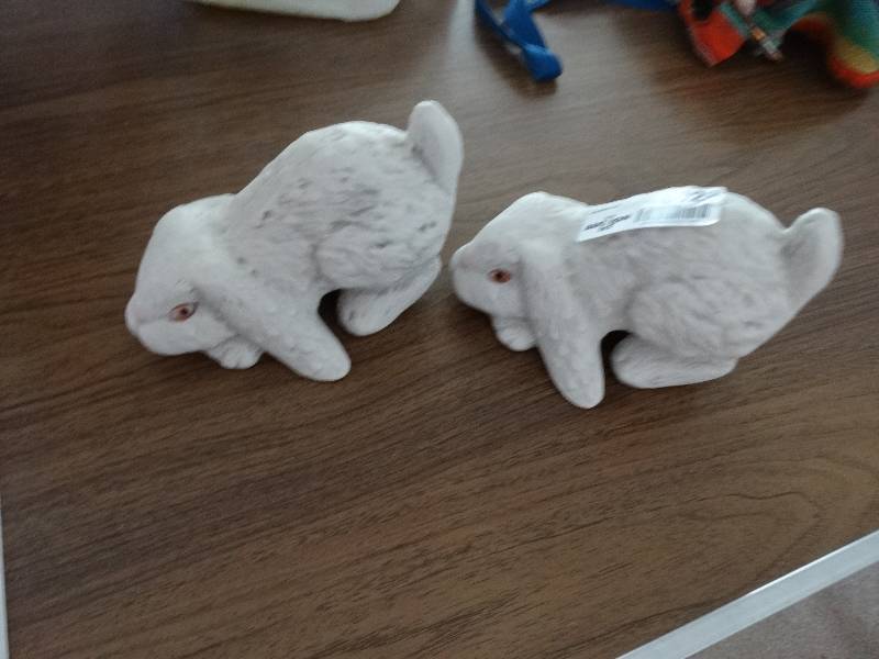 lot 8028 image: Pair of bunny garden statues